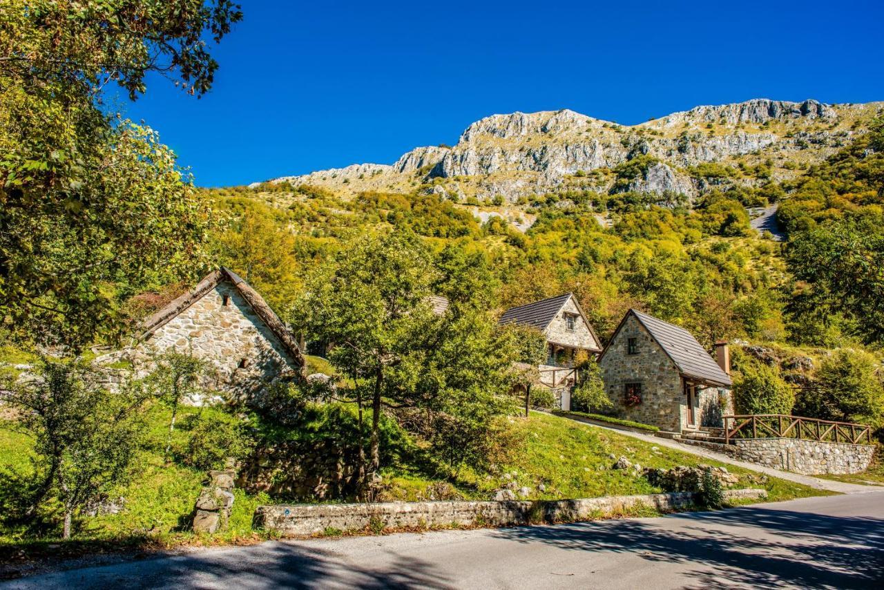 Alpeggio Pruno Villa Corfino Exteriör bild